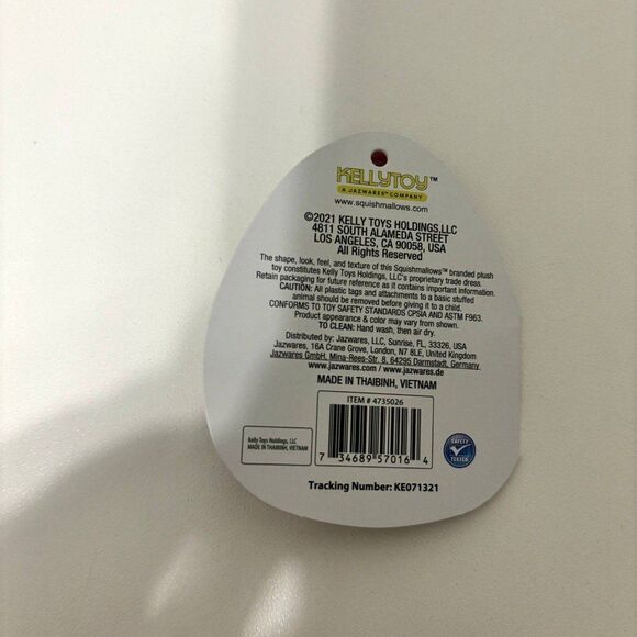 Leonard the Lion 4.5" Valentine's Day Squishmallow - Picture 6 of 6